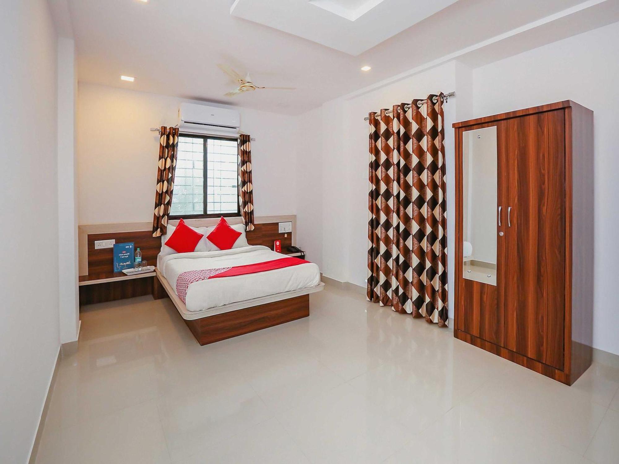 Hotel O Pingara Executive Phursungi Buitenkant foto