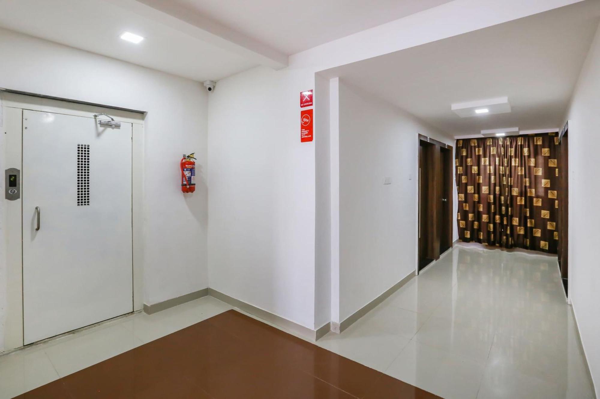 Hotel O Pingara Executive Phursungi Buitenkant foto